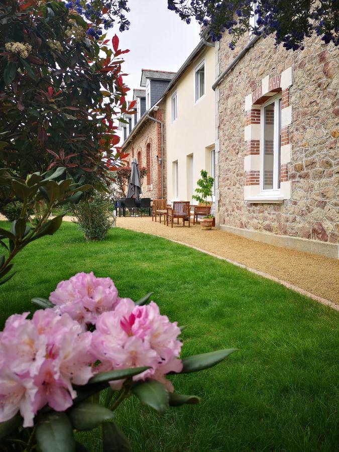 Chambres d'hôtes Le Clos de la Baie Paimpol Exterior foto